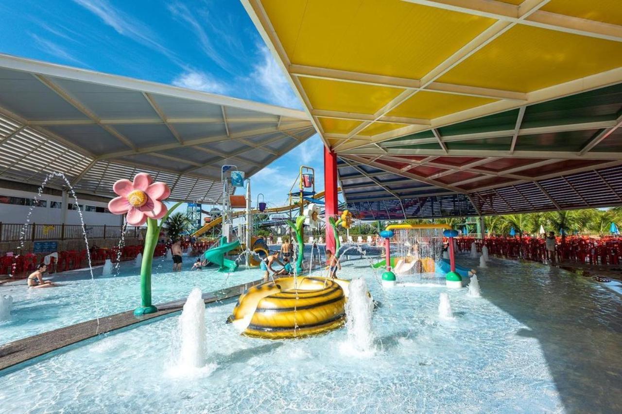 Caldas Novas - Piazza Diroma - Com Ingressos Do Acqua Park Todos Os Dias 외부 사진